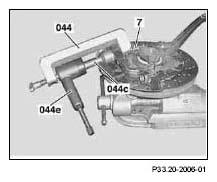 G04840772