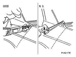 G04877300