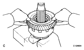 G04976411