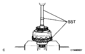 G04976412