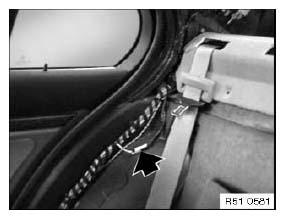 G05477979