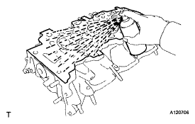 G05823681