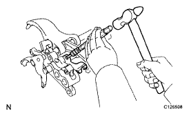 G05824700