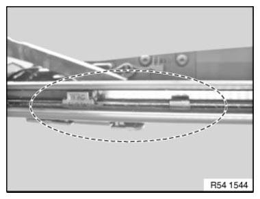 G06886055