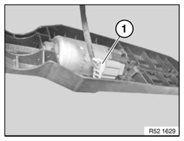 G06895162