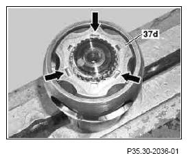 G07068927