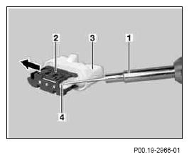 G07582702