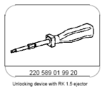 G07582838