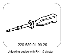 G07582893
