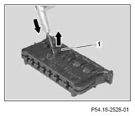 G07705318