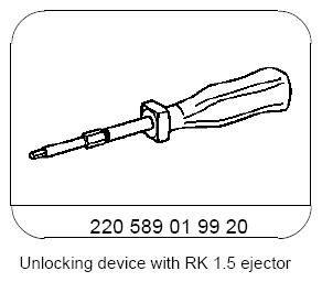 G07740832