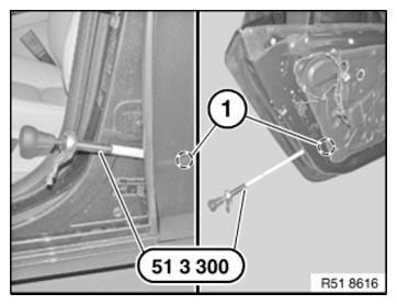 G08422135
