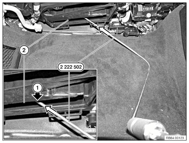 G08422894