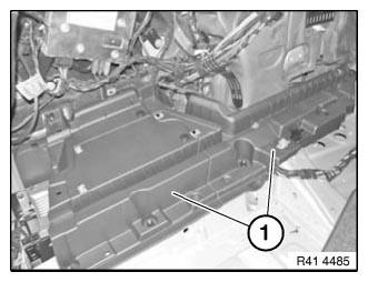 G08476256