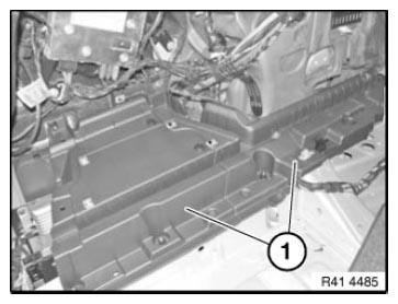 G08476448