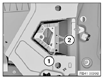 G08511025