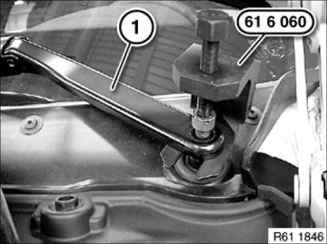 G08560913