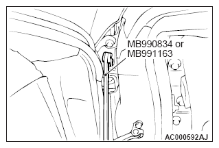 G09666136