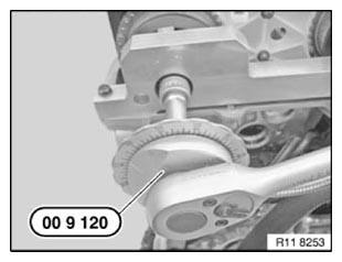 G09836386