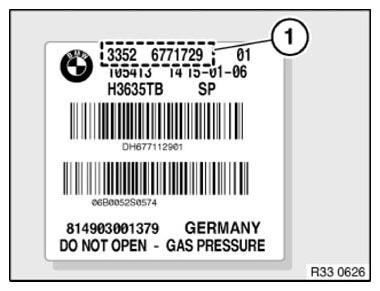 G09838105