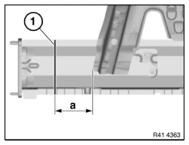 G09838618