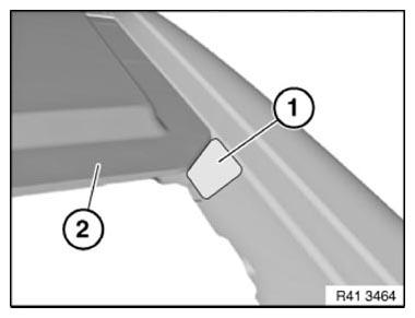 G09838810
