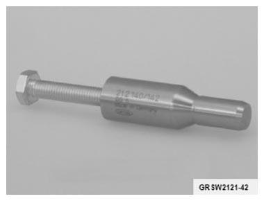 G09853870