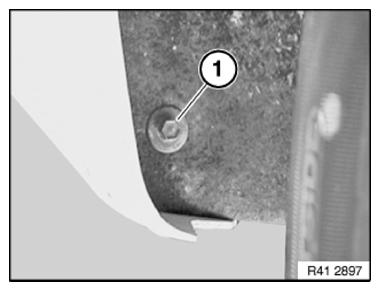 G09862281