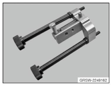 G09868701