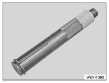 G09869404
