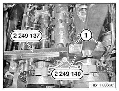 G09874705