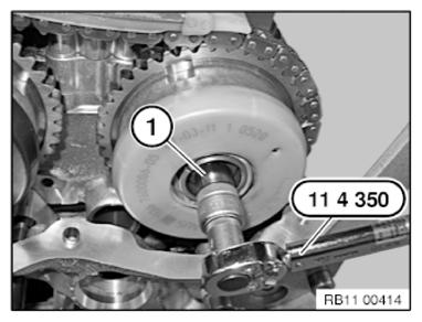 G09874711