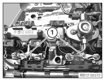 G09875469