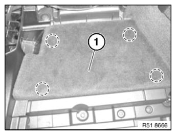 G09879631