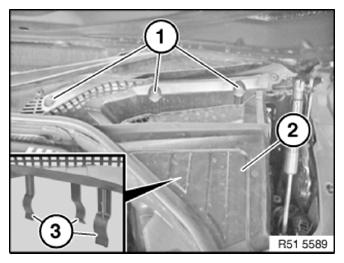 G09879712