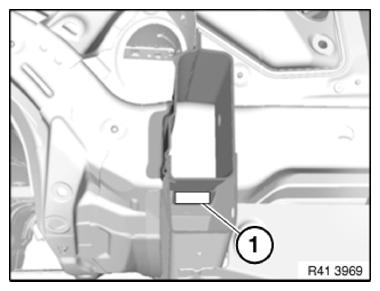 G09915924