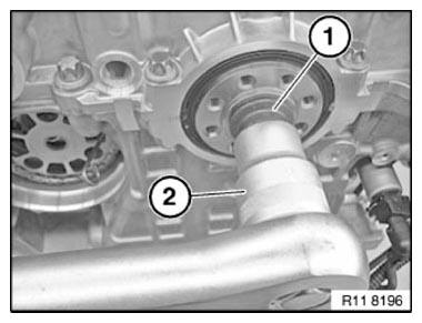 G09923590