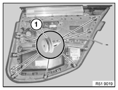 G09926319