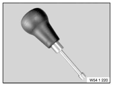 G09936661