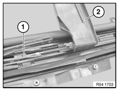 G09949211