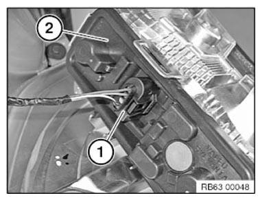 G09949853