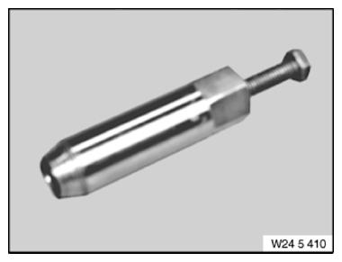 G09996049
