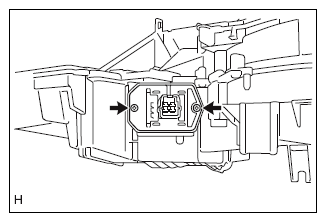 G10217132