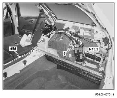G10239984