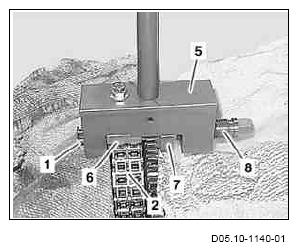 G10240759