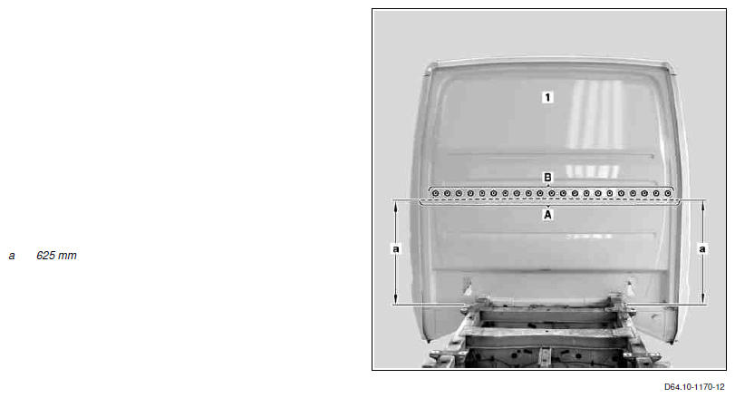 G10889004