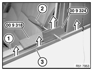 G10995611