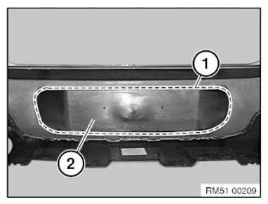 G11008353
