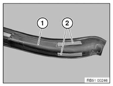 G11008382