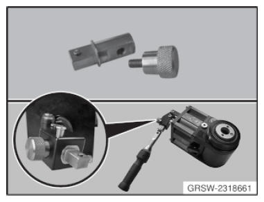 G11011359